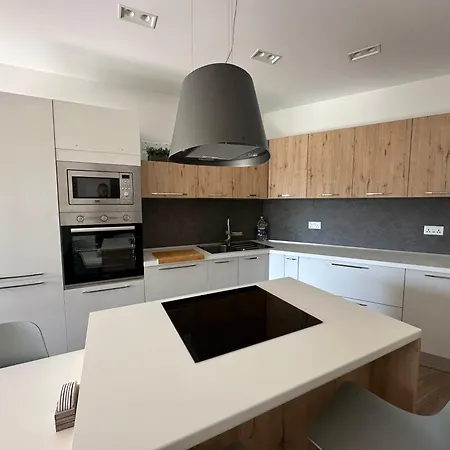 شقة Brand New 2 Bedroom In Hal