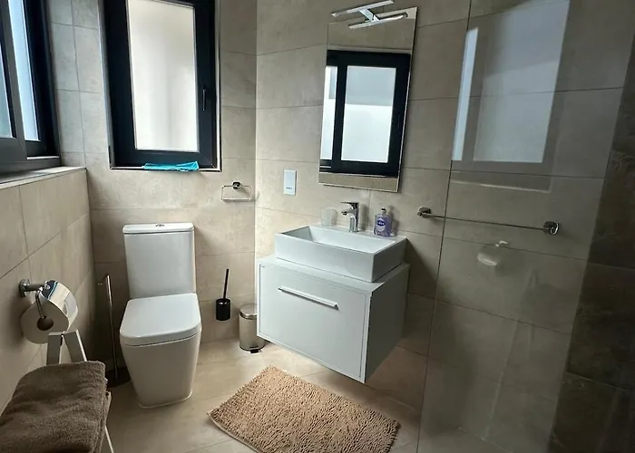 Brand New 2 Bedroom In Hal Apartamento