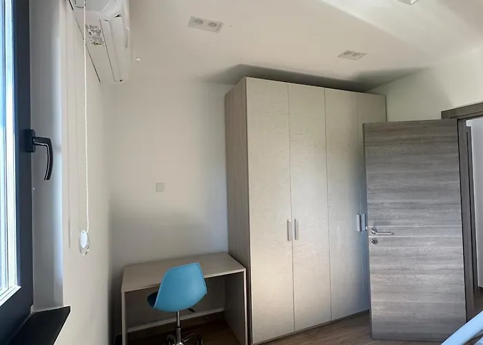 Brand New 2 Bedroom In Hal *