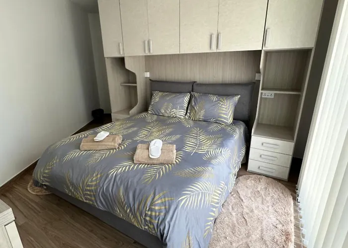 Apartamento Brand New 2 Bedroom In Hal Safi